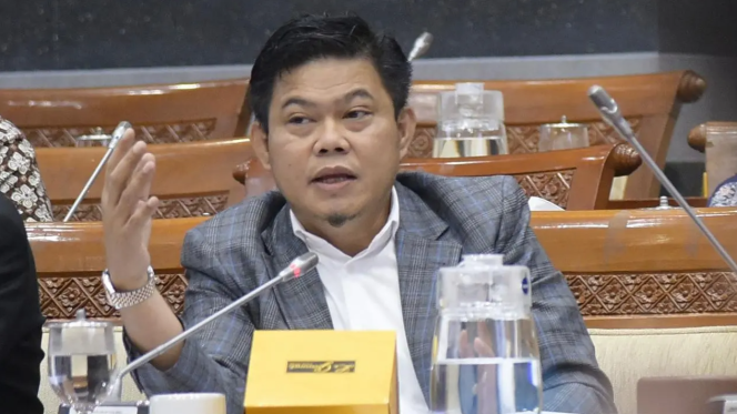 
					Komisi I : Bentuk Tim Investigasi untuk Usut Penembakan PMI di Malaysia!